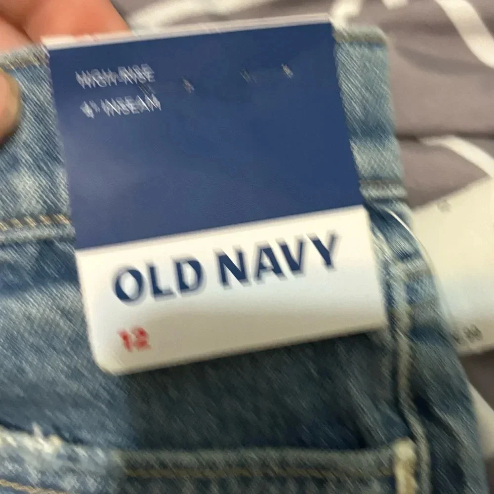 NWT-girls old navy shorts size 12